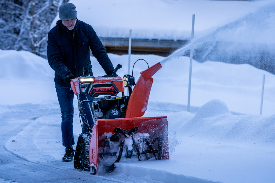 How to Change Snow Blower Oil