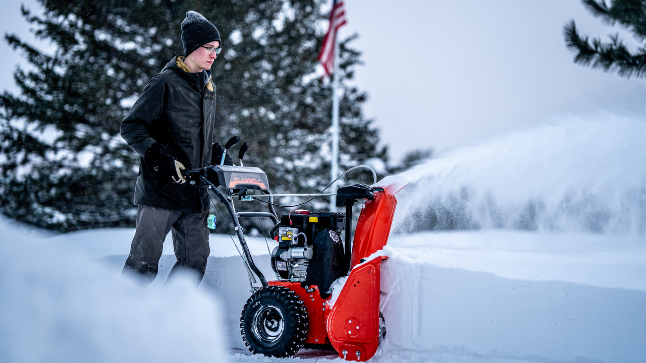 Classic Series Snow Blowers Ariens